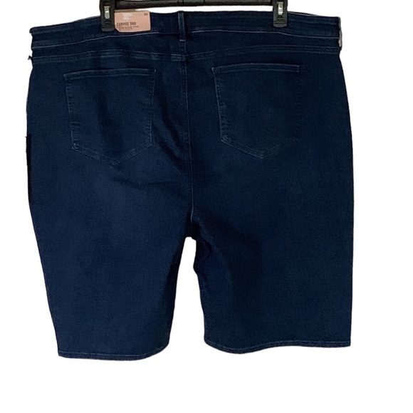 NYDJ  Denim Shorts, pre-washed, cotton and spandex, size 26 - Picture 3 of 9